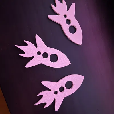 Tên Lửa Phát Sáng Trong Bóng Tối