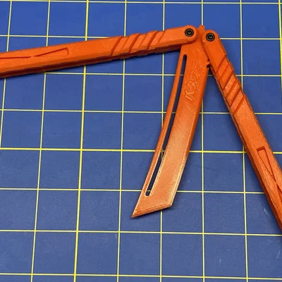 Dao Bướm Lưỡi Tanto