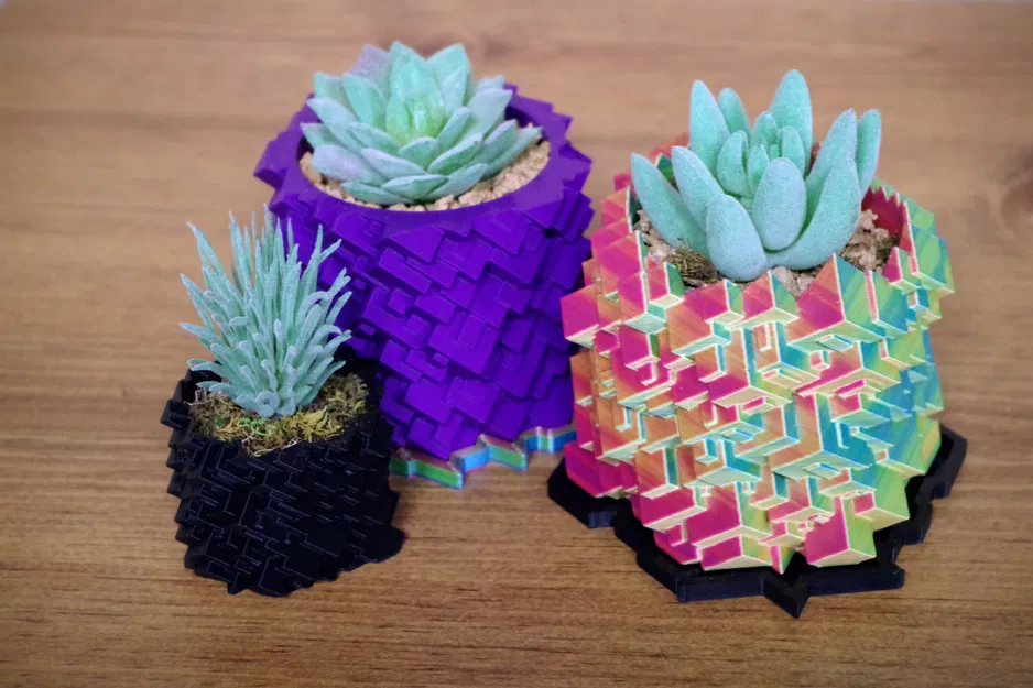 Chậu Cắm Hoa "Glitch Planter" - Image 3