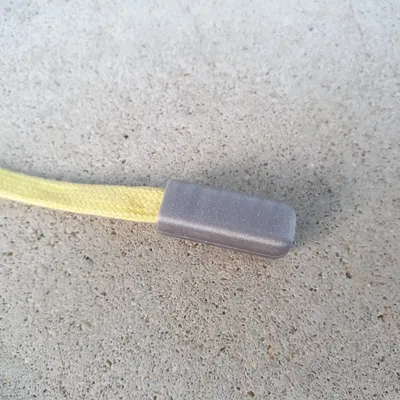 Bọc đầu dây rút bằng nhựa có khuy chụp