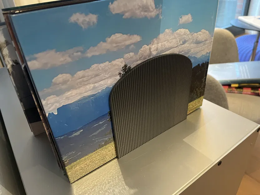 Kệ Sách / Giá Đỡ Sách Đơn Giản - Image 2