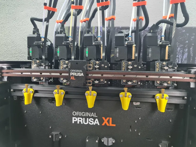 Prusa XL series: Bàn chải vệ sinh đầu phun (CẬP NHẬT: thêm bộ đánh dấu vị trí, 2 bộ hứng mảnh vụn được thiết kế lại) - Image 6