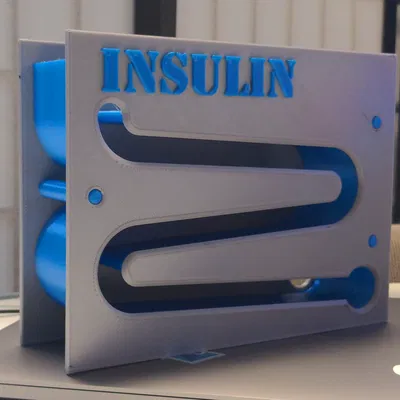 Giá Đựng Insulin Của Fred