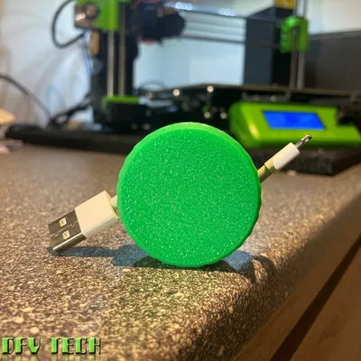 Dụng cụ sắp xếp dây sạc