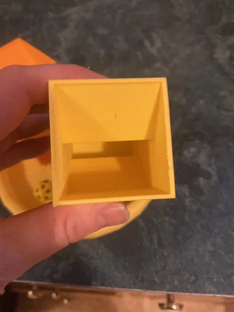 Tháp Xúc Xắc Tí Hon (Teeny Tiny Dice Tower) - Image 3