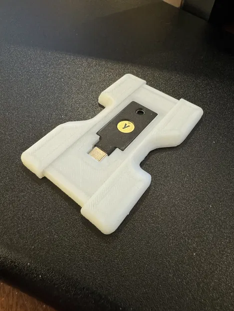 Ví Tối Giản Có Khe Cắm Yubikey 5C - Image 3