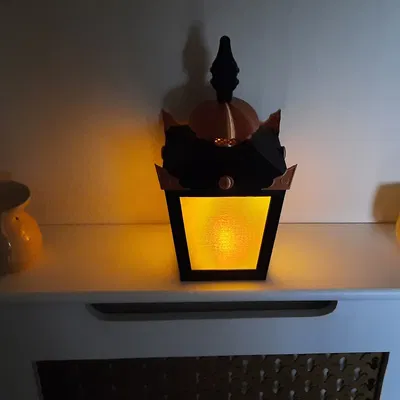 Thân Đèn Lồng Cho Đèn Vườn Bị Hỏng