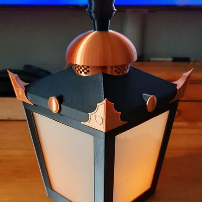 Thân Đèn Lồng Cho Đèn Vườn Bị Hỏng