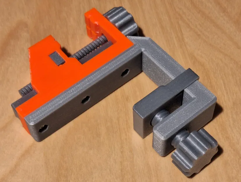 Miếng bảo vệ bàn cho kẹp máy 3.0 - Image 1