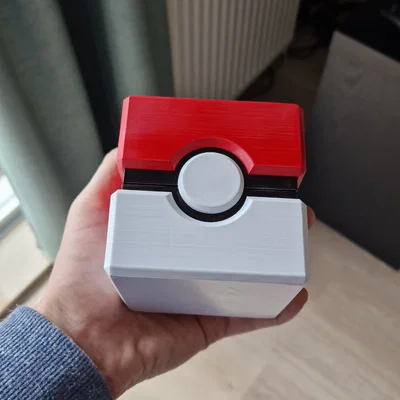 Hộp Đựng Băng Game Boy Hình Poké Ball