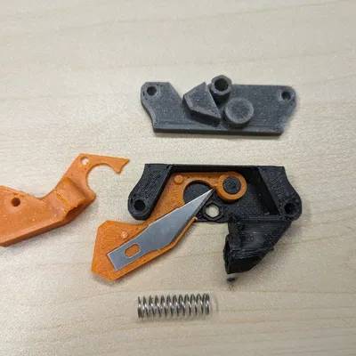 Dụng Cụ Cắt Sợi Filament Cho Đầu Đùn Sherpa và Các Loại Tương Tự