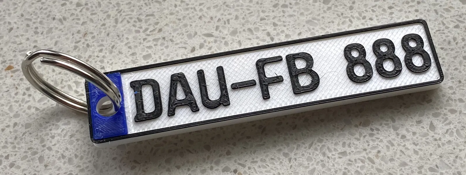 Móc khóa cá nhân có biển số xe - Image 1