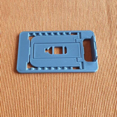 Giá đỡ điện thoại di động gấp gọn kích thước thẻ tín dụng