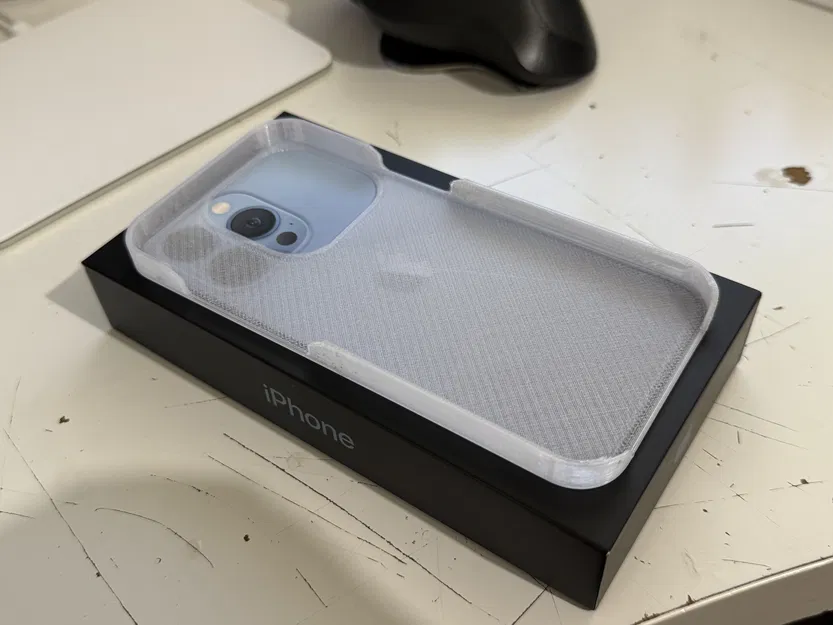 Ốp lưng Siêu Mỏng cho iPhone 15 Pro - Image 2