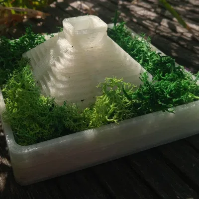 Chậu Trồng Cây Kim Tự Tháp Maya Cổ Đại