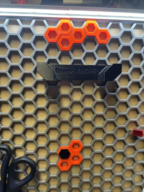 Kệ Drone Cho Tường Tổ Ong - Image 5