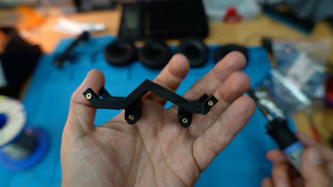 MRC24 - Xe Crawler RC Micro In 3D - Image 8