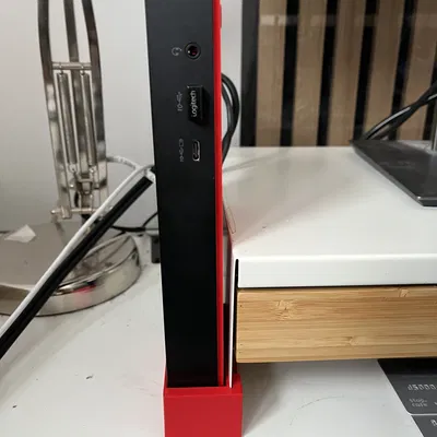 Giá đỡ dock trạm Thunderbolt 4 của Lenovo