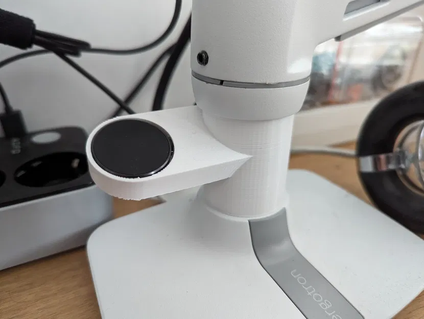 Sạc Samsung Watch gắn cho tay đỡ màn hình Ergotron - Image 1