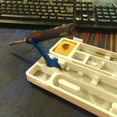 Kẹp Giữ Đế Mỏ Hàn TS100