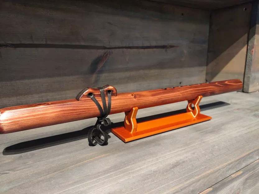 Đế Sáo Ngang và Chỗ Để Nhạc Cụ Trên Bàn - Image 1