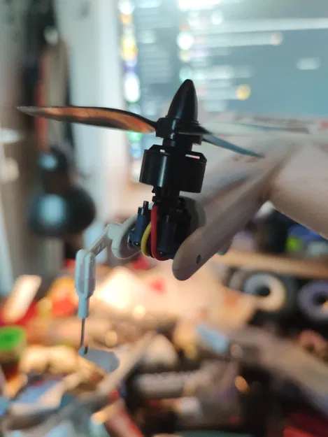 Giá Đỡ Động Cơ WLtoys XK X450 Trái & Phải - Image 1