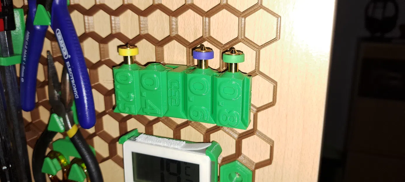 Giá Đỡ Đầu Phun E3D Revo 6 Lưới Tổ Ong - Image 1