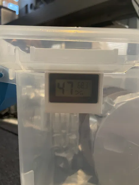 Móc Đo Độ Ẩm Sterilite Bản Remix - Image 1