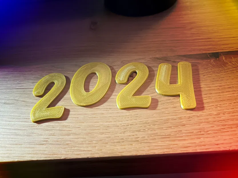 Số 2024 Trang Trí Bàn - Image 1