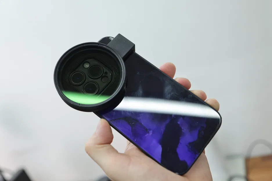 [CŨ!] Adapter kính lọc 67mm cho iPhone 14 Pro Max - Image 1