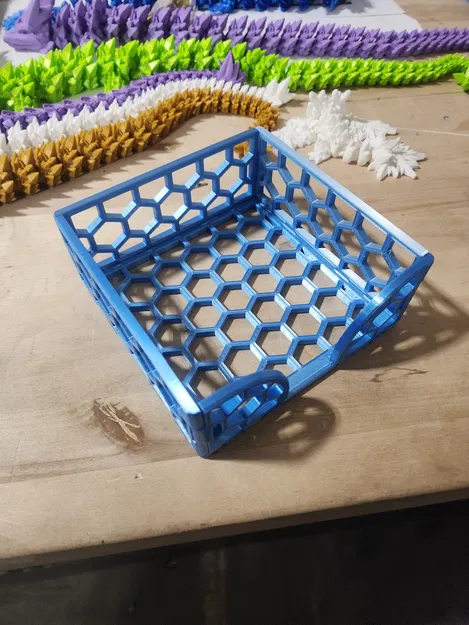 Chân Đựng Khăn Ăn Hình Lục Giác 5x5 inch - Image 1