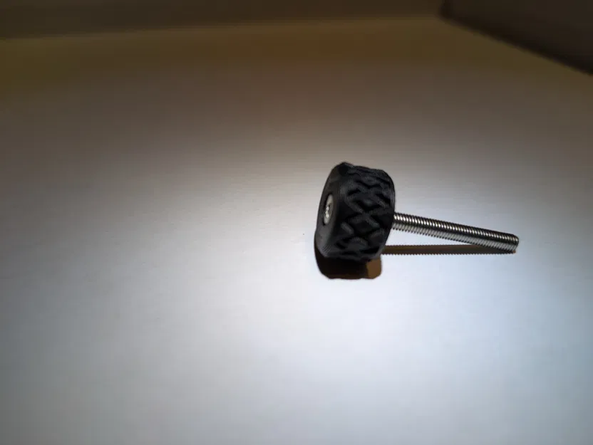 Ốc Vặn Tay M3-M8 Có Vân Xoắn - Image 3