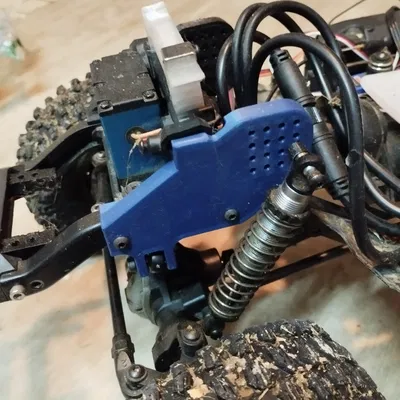 Tháp giảm xóc đa điểm trước Traxxas TRX4