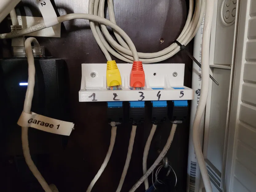 Giá treo tường 5x keystone - Image 1