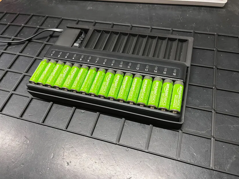 Khay Sạc Pin Gridfinity - Image 1