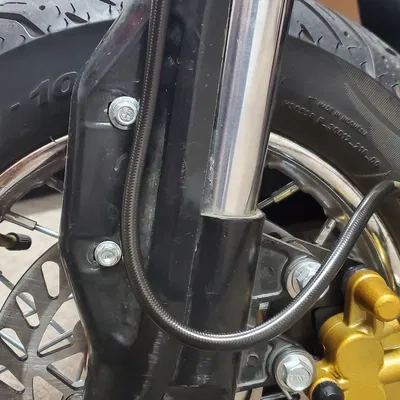 Kẹp Ống Dầu Phanh 45/48mm