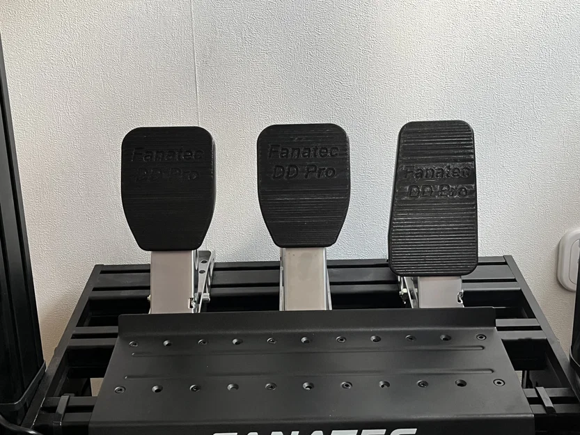 Tấm bàn đạp Fanatec CSL (Có kèm bản không chữ) - Image 1