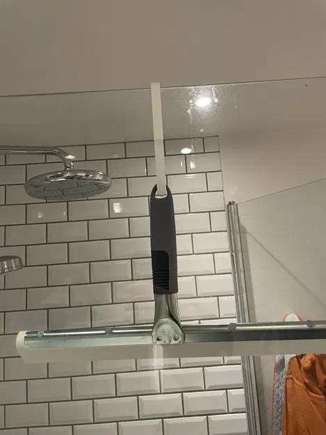 Móc treo gạt nước hoặc bông tắm cho vòi sen kính/nhựa (parametric) - Image 2