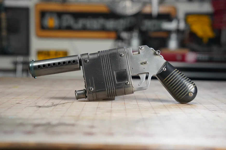 Blaster của Rey - Mô hình Star Wars: The Force Awakens - Image 1