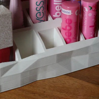 Kệ phòng tắm đựng son môi và các vật dụng khác