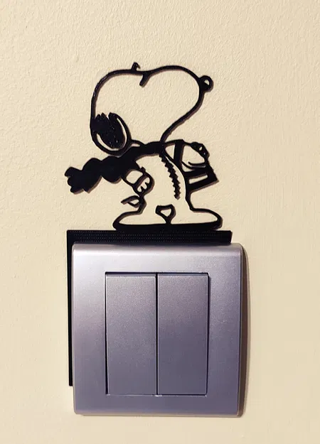 Trang Trí Công Tắc Đèn / Ổ Cắm Hình Snoopy – Mô Hình In 3D 2 - Image 2