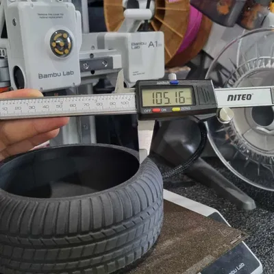 Chậu hoa hình lốp xe (BST TireStyle của Zeciortech)