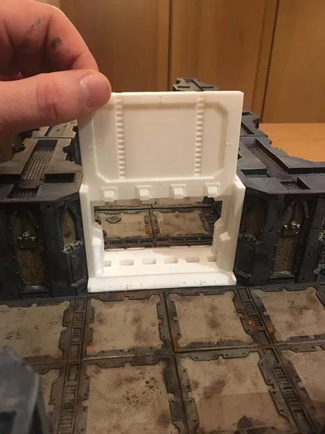 Cửa Zone Mortalis 28mm (Bản Remix) - Image 1