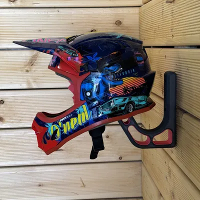 Giá Đỡ Mũ Bảo Hiểm Đầu Lâu Low-poly Remix