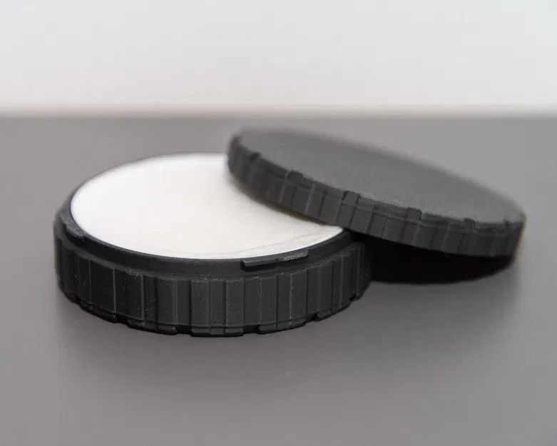 Hộp Đựng Giấy Lọc Aeropress - Image 1