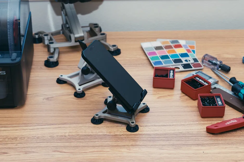 Chân đế điện thoại - Phong cách Công nghiệp - Image 4