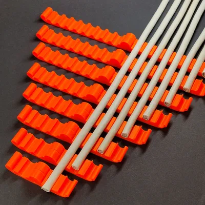 Kẹp Giữ Dây Cáp In Liền