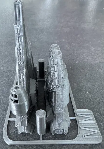 Mô hình thẻ Millennium Falcon - Image 6