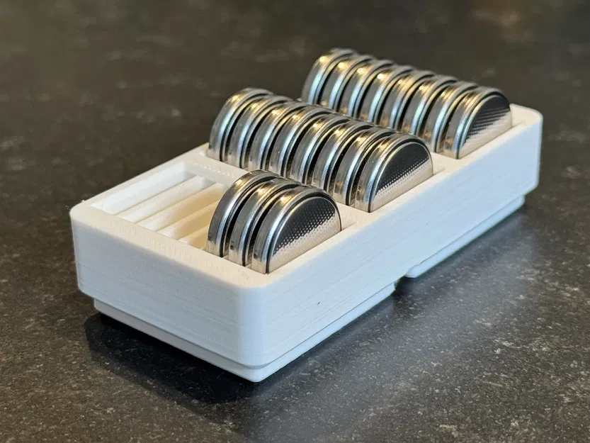 Hộp đựng pin 2032 Gridfinity 24 ngăn - Image 1