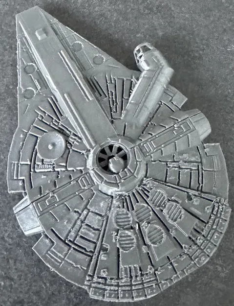 Mô hình thẻ Millennium Falcon - Image 13